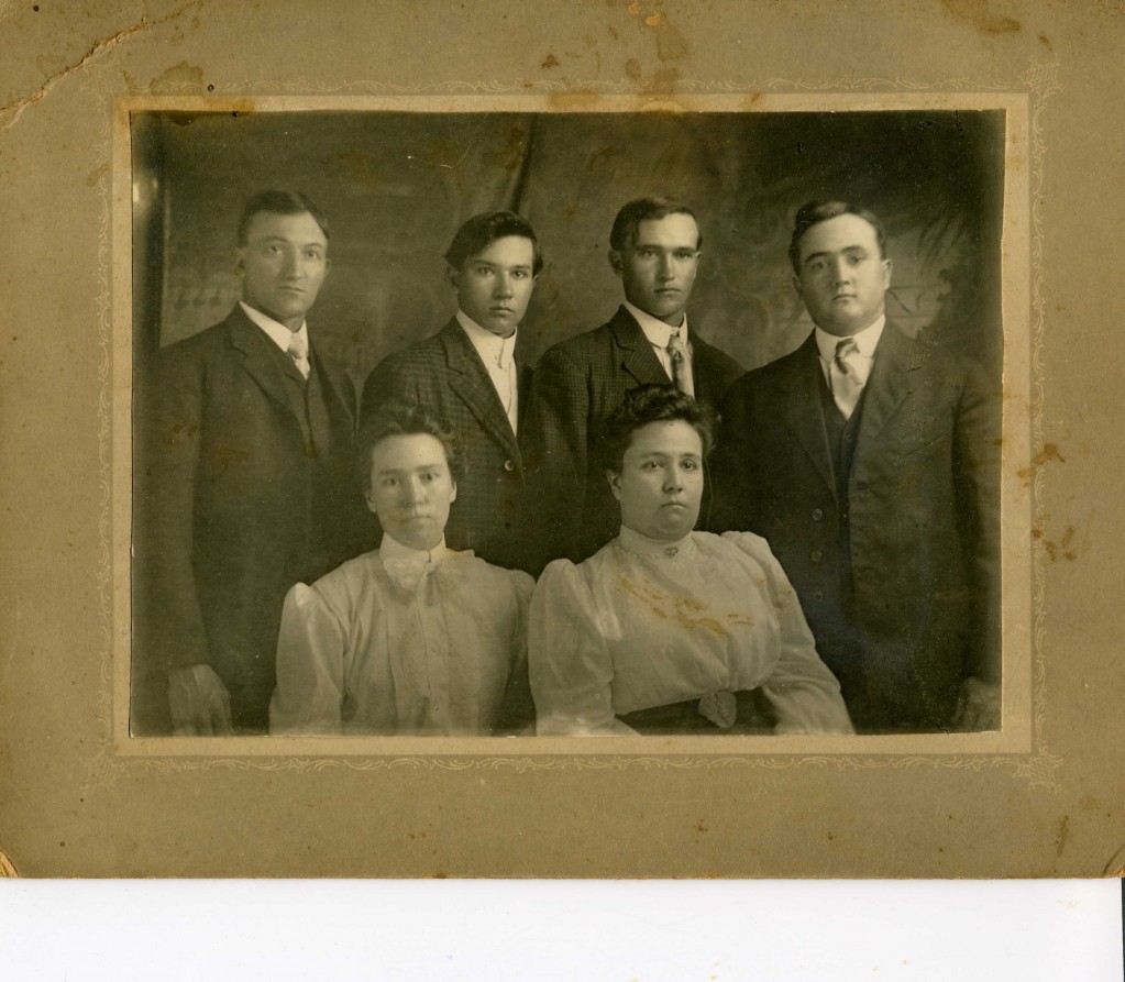 Children of Constantine "Tom" & Salinda Breneman - Back: Ira, Albert, Harvey, Otto Front: Carrie & May